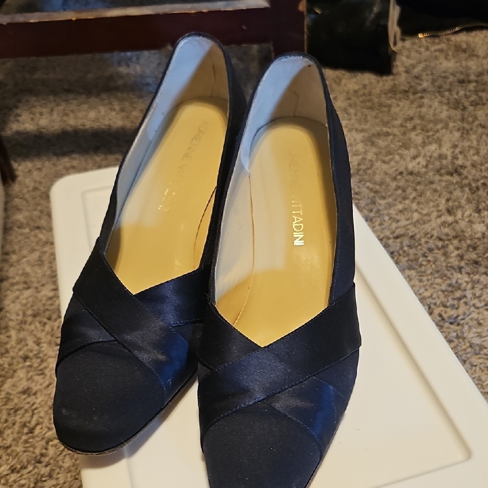 Adrienne Vittadini Women's Navy Heels
